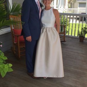 Alfred Sung D707 bridesmaid gown dress size 4